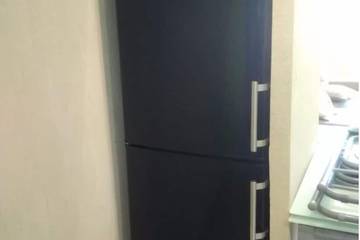 Gîte pour 3 personnes, avec piscine ainsi que jardin et terrasse à Vitrolles
