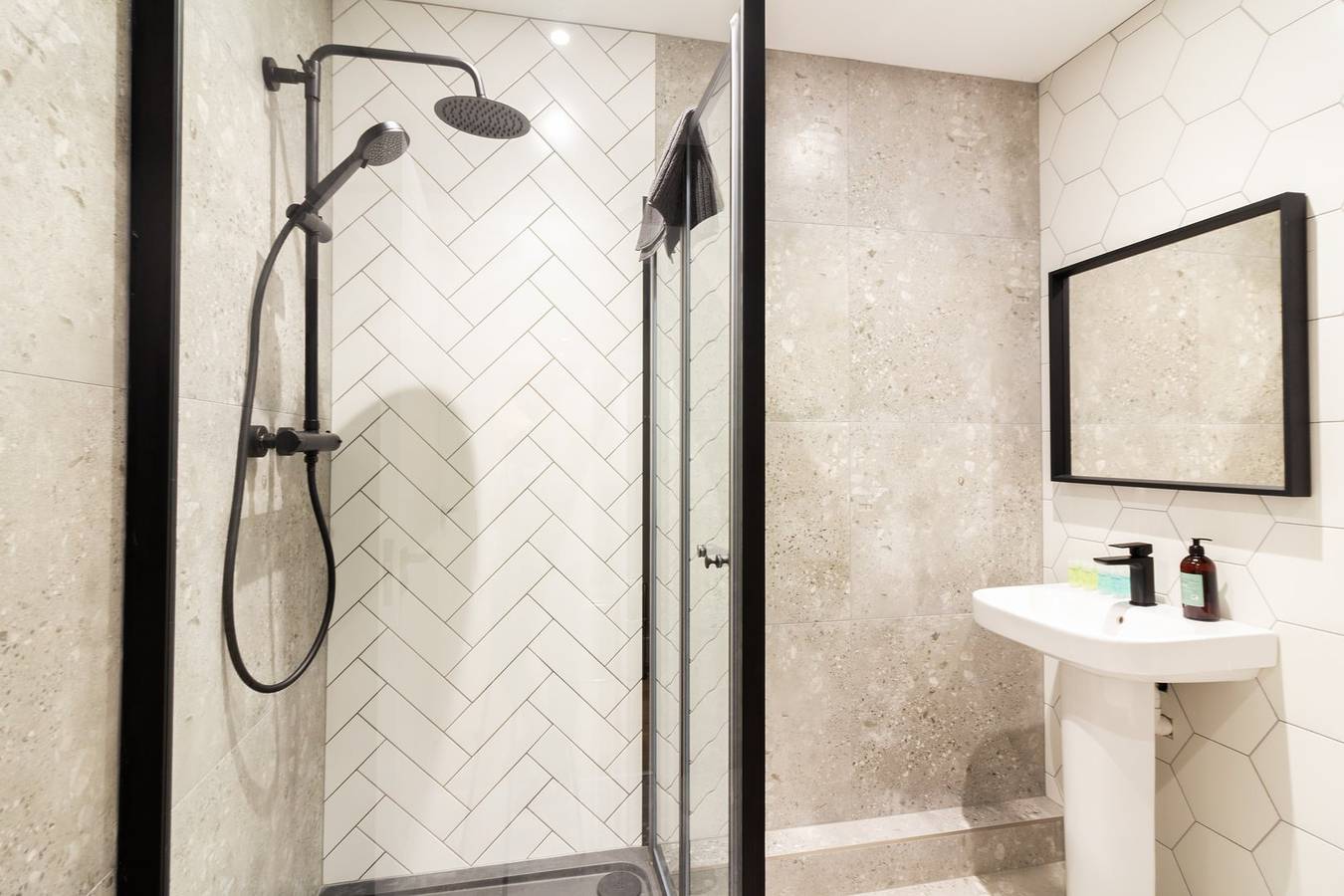 Entire apartment, Guestready Essential - Enchanted in Newmarket Hall in Dublin, County Dublin