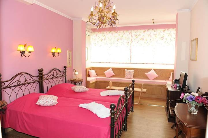 Ferienhaus für 2 Personen, mit Balkon und Garten