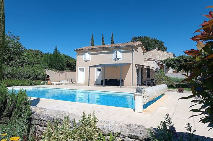 Ferienhaus für 4 Personen, mit Terrasse und Garten