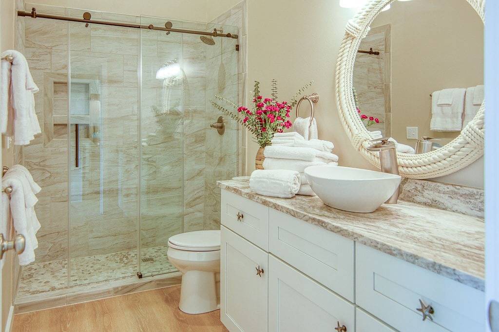 Ganze Wohnung, Ocean View & Whale Watching! Dog Friendly in Depoe Bay! in Depoe Bay, Lincoln County (OR)