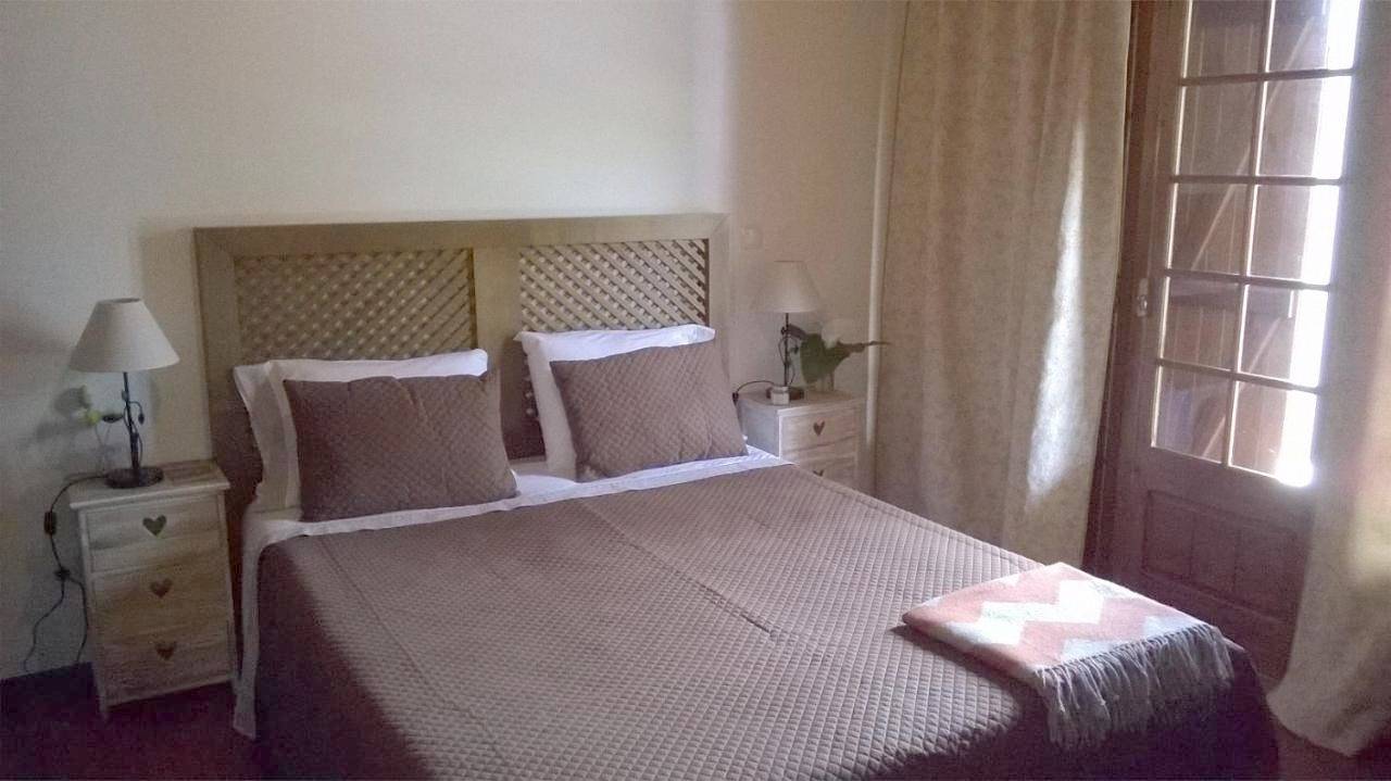Apartamento de férias inteiro, Standard Twin Room with Shared Bathroom in Flamengos, Ilha do Faial