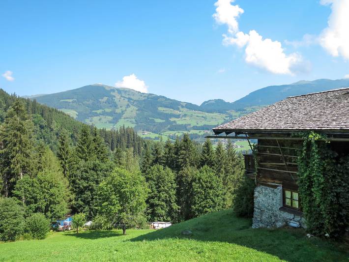Ferienhaus für 13 Personen, mit Garten und Terrasse - 1