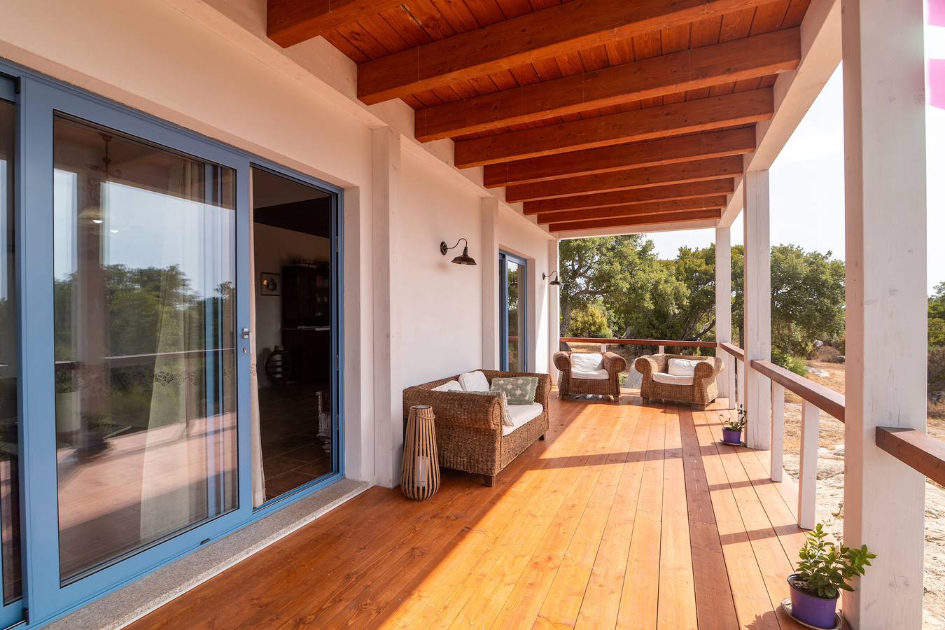 Villa 'Alcumissu' met Uitzicht op de Bergen, Privézwembad en Wi-Fi in Calangianus, Olbia-Tempio