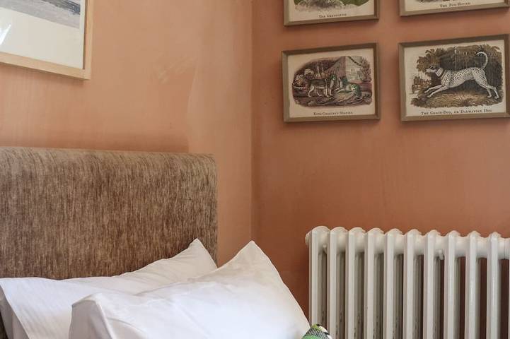 Elegante villa indipendente con piscina, ampio giardino privato e vista mozzafiato in San Ginesio, Provincia di Macerata