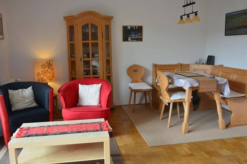Ganze Wohnung, Ferienwohnung Rosentreter - Ferienwohnung in Murnau am Staffelsee, Das Blaue Land