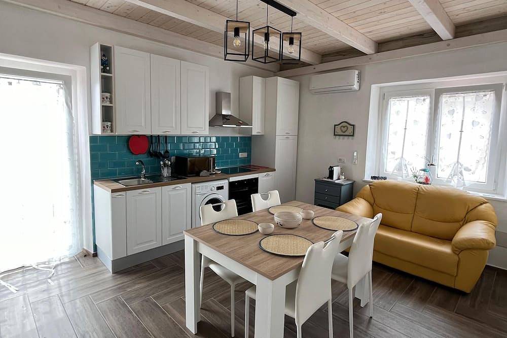 Ganze Wohnung, Casa Vacanze Iris - Drei Schlafzimmer Wohnung, Schläft 6 in Carbonia, Carbonia-Iglesias Provinz