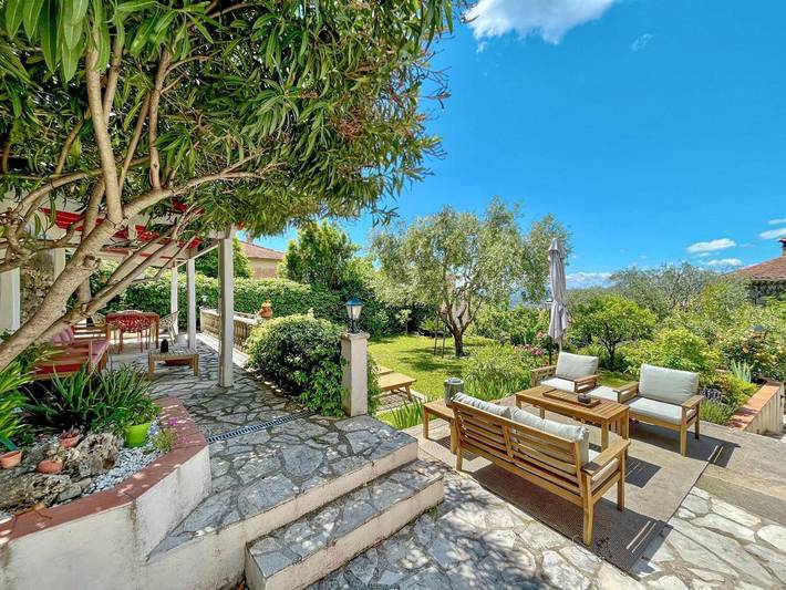 Chambre d’hôte pour 2 personnes, avec vue et jardin à Grasse - 2