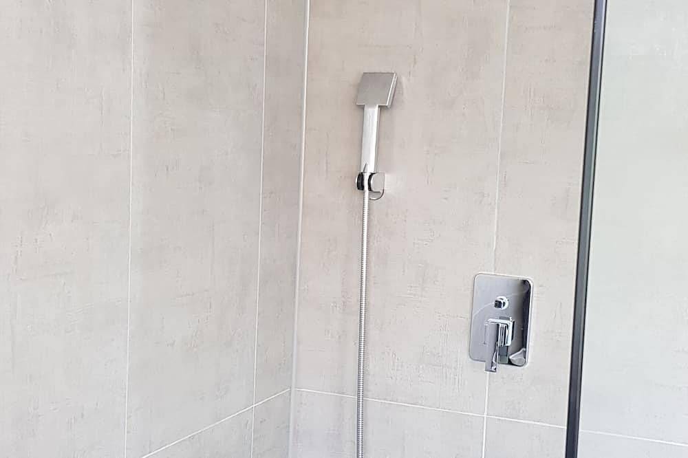 Entire apartment, Modern apartment with full equipment / Wifi in Homberg/Ruhrort/Baerl, Duisburg