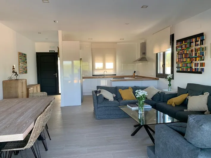 Casa de vacaciones para 8 personas, con vistas y jardín - 1