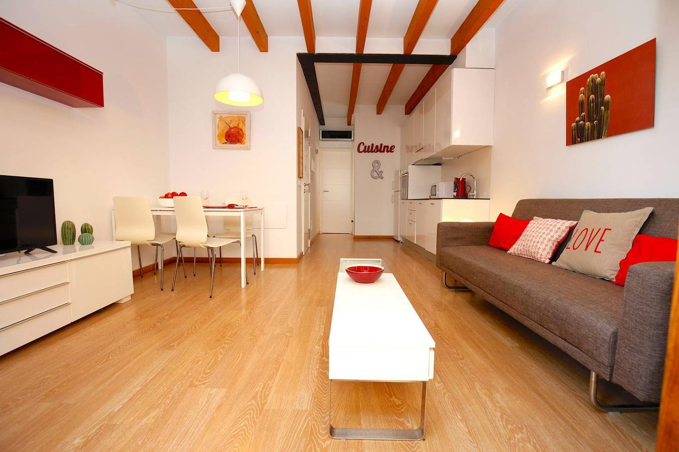 Entire apartment, Apartment in Palma Old Town, Palma