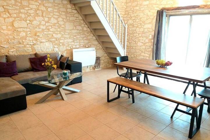 Gîte pour 6 personnes, avec piscine et terrasse à Labastide-de-Penne