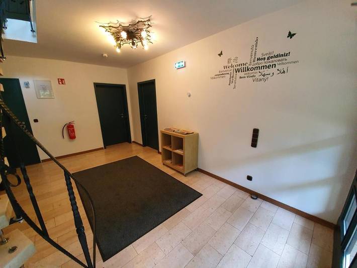 Ferienwohnung für 16 Personen, mit Balkon und Terrasse sowie Garten und Ausblick in Seevetal - 3