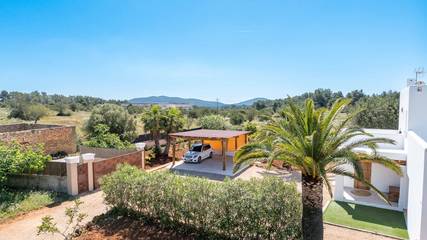 Villa in Sant Joan de Labritja, Ibiza Norden für 8 