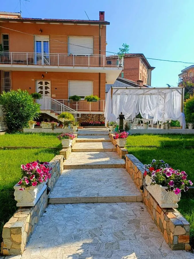 Gästehaus für 3 Personen, mit Garten und Balkon, mit Haustier - 1