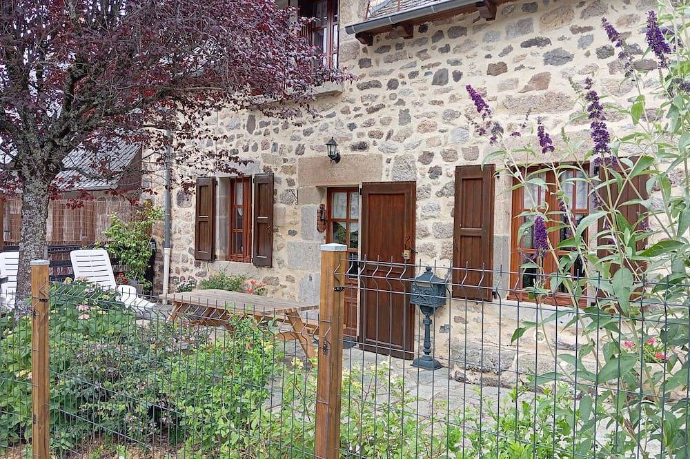 Giteduplombducantal zu den Wachen in Saint-Jacques-Des-Blats in Saint-Jacques-des-Blats, Aurillac und Umgebung