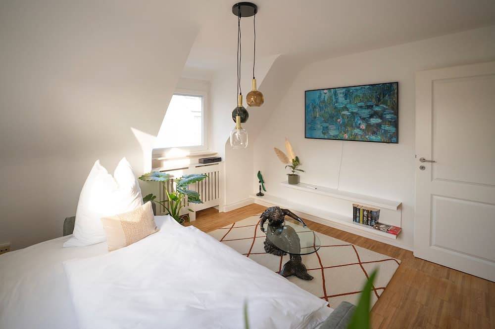 Apartamento entero, Meerjungfrau: stylish 2-room apartment, central, kitchen, bathroom, living room/bedroom in Ulm, Suabia