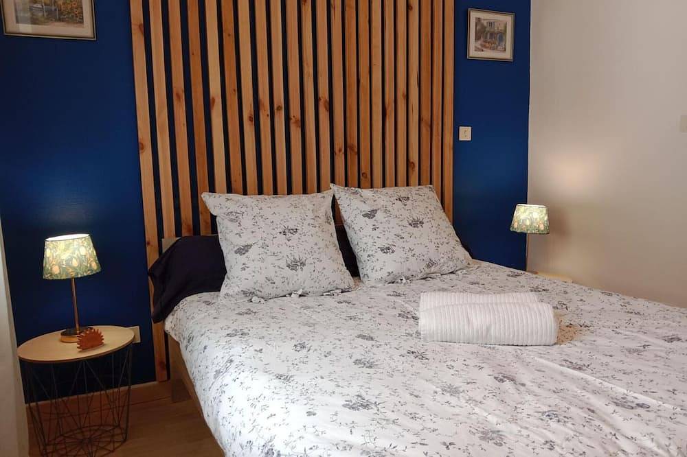 Renovated Home with Modern Comforts, Near Vichy Center, 3 Bedrooms, All-Inclusive Amenities in Bellerive-sur-Allier, Vichy region