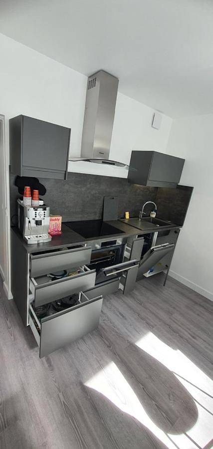Appartement entier, One-Bedroom Apartment in Saint-Jean-de-Losne, Région de Beaune