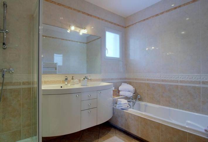 Maison d’hôte pour 2 personnes, avec jardin ainsi que vue et piscine à Lège-Cap-Ferret - 3