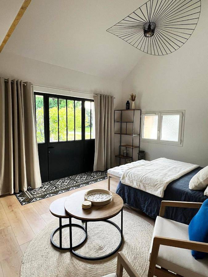 Location de vacances pour 2 personnes, avec terrasse et jardin à Saint-Biez-en-Belin