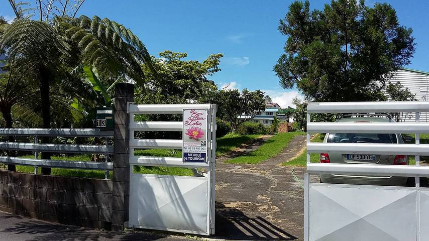 Gîte pour 6 personnes, avec terrasse ainsi que vue sur le lac et jardin, animaux acceptés dans La Mare à Joncs