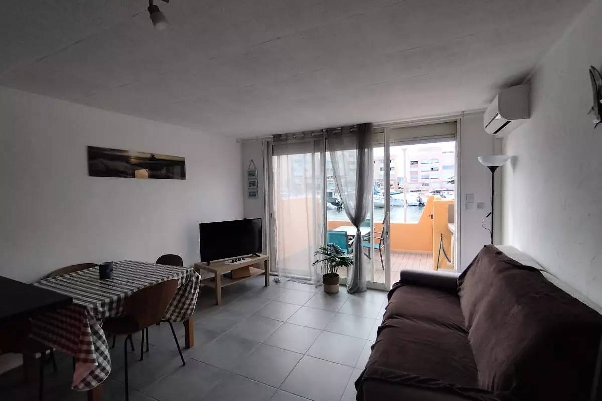 Appartement entier, Appartements pour 4 Personnes in Frontignan, Côte méditerranéenne (France)
