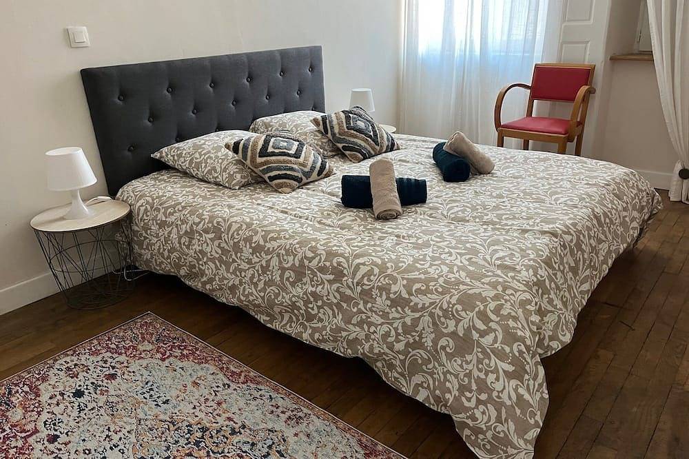 Apartamento entero, La Villa Louana 2, apartment 100 m 2, old-fashioned charm, high standing in Aubusson, Región de Aubusson