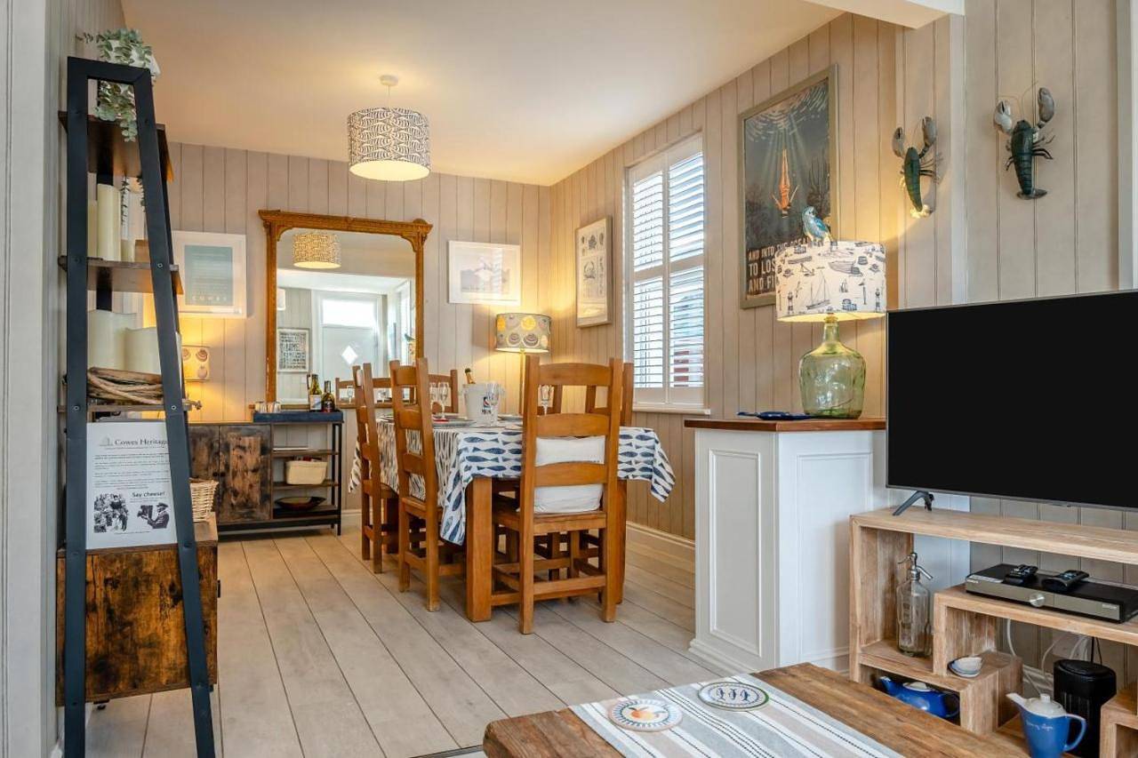 3 Bed in Cowes oc-92719 in Cowes, Isle of Wight