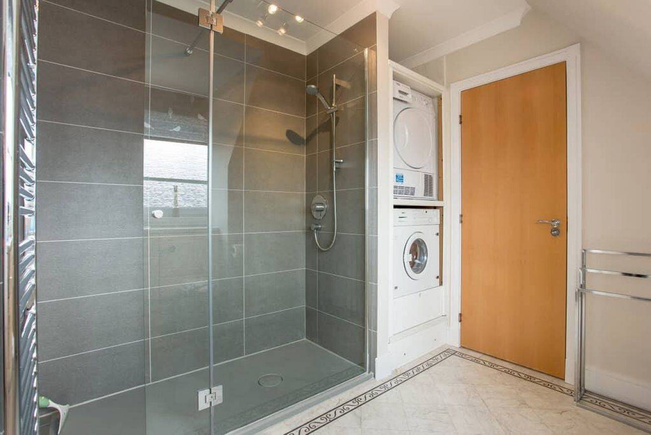 Entire apartment, Inviting Apartment near Leith Walk in Edinburgh, Edinburgh and Lothian