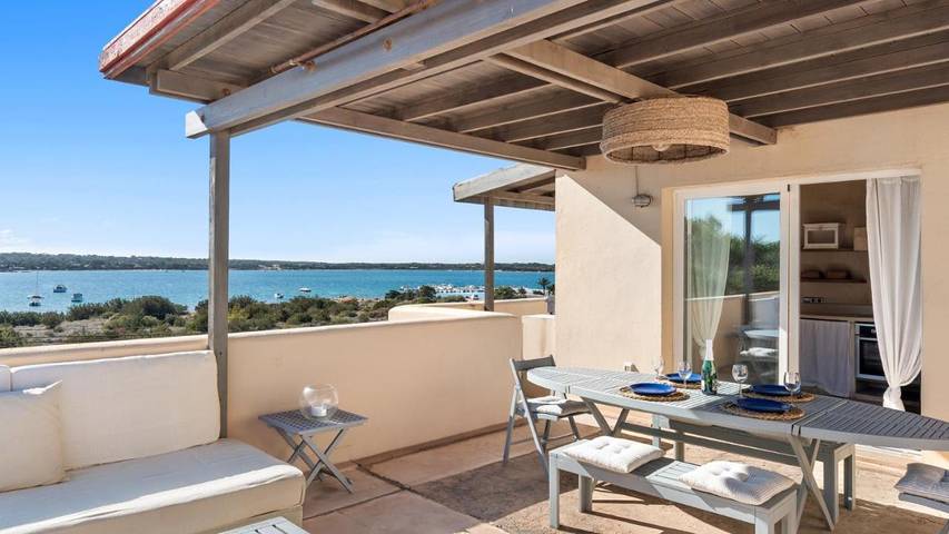 Apartamento para 4 personas, con Terraza y Vistas en La Savina