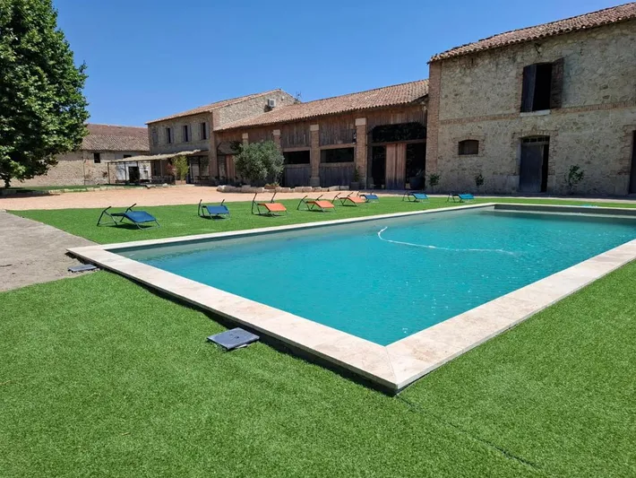 Casa de vacaciones para 10 personas, con jacuzzi además de piscina y jardín - 1
