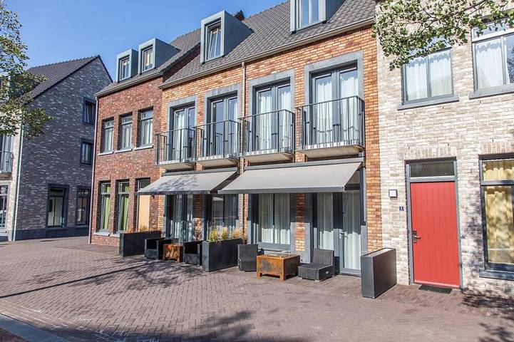 Geheel appartement, Moderne retraite in Maastricht in Maastricht, Hoge Kempen