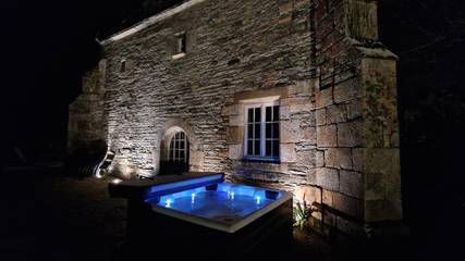 Location de vacances pour 14 personnes, avec jacuzzi et jardin à Le Relecq-Kerhuon