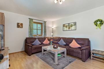 Ferienwohnung für 4 Personen in Bad Reichenhall, Chiemgauer Alpen, Bild 2