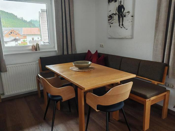 Ferienwohnung für 10 Personen, mit Garten und Ausblick in Berwang - 3