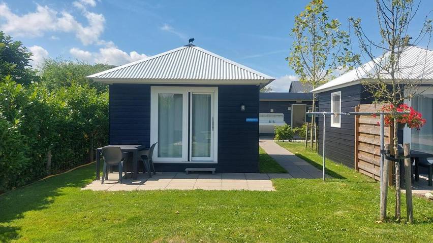 Glamping voor 2 personen, with Terras and Tuin as well as Uitzicht in Amsterdam