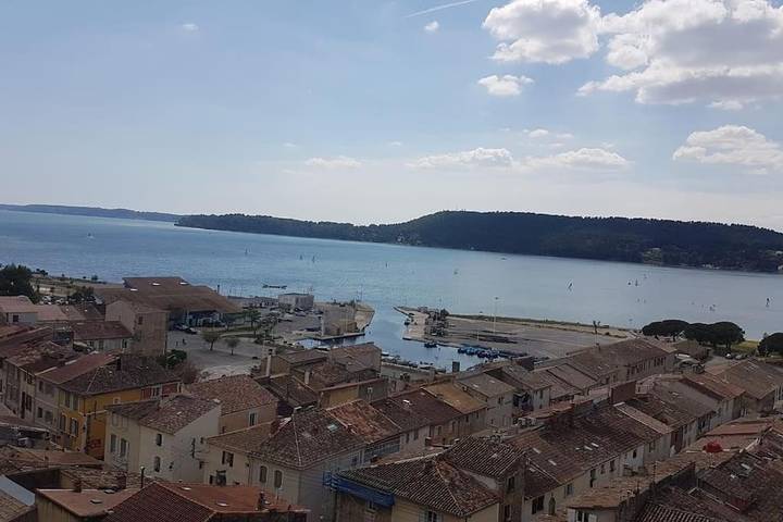 Location de vacances pour 6 personnes à Saint-Chamas