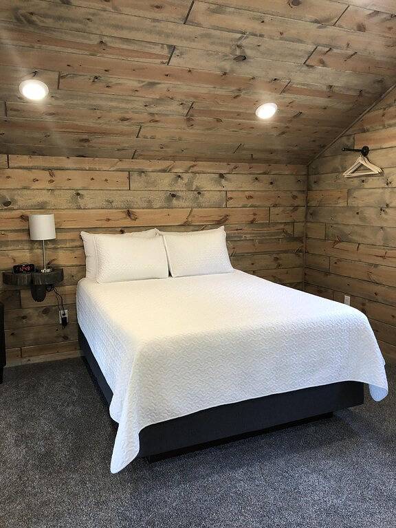 Log Cabin for 6 Guests in Mount Rushmore, Pennington County