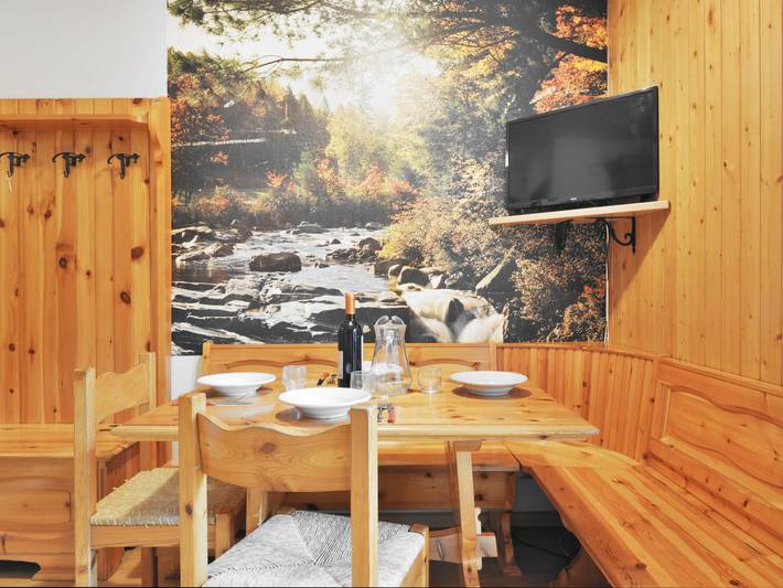 Gîte pour 4 personnes, avec balcon à Canazei - 2