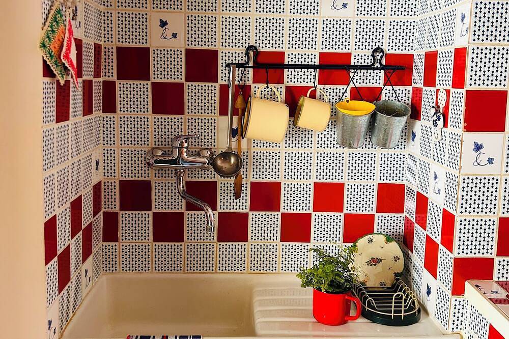 Appartement entier, Riamori's Little Balcony: A Stylish Mini Home in Amelia, Amelia (municipality)