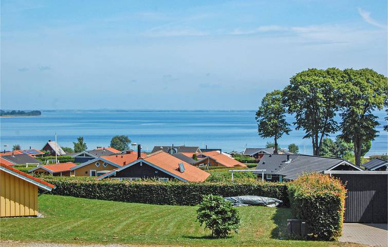 Ferienhaus für 8 Personen mit Terrasse in Bjert, Kleiner Belt