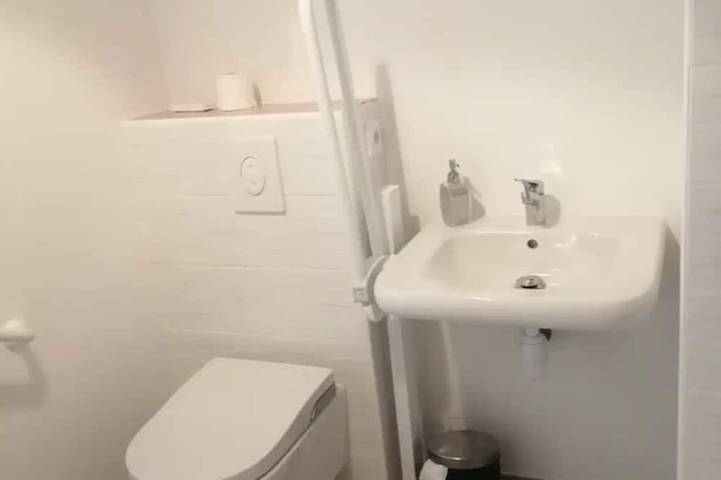 Gîte pour 4 personnes, avec jardin à La Fare-les-Oliviers - 4