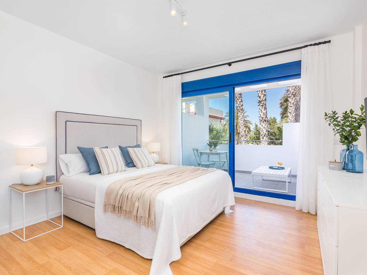 Ganzes Studio, Studio moderne pour 4 pers. proche mer à Malaga - Clim, wifi, cuisine équipée in Málaga (Este), Malaga