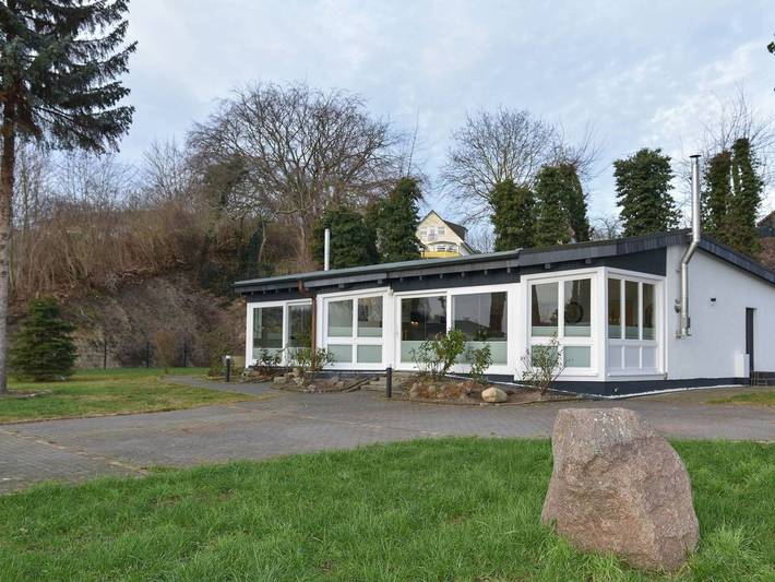 Ferienhaus für 8 Personen, mit Terrasse und Garten, mit Haustier