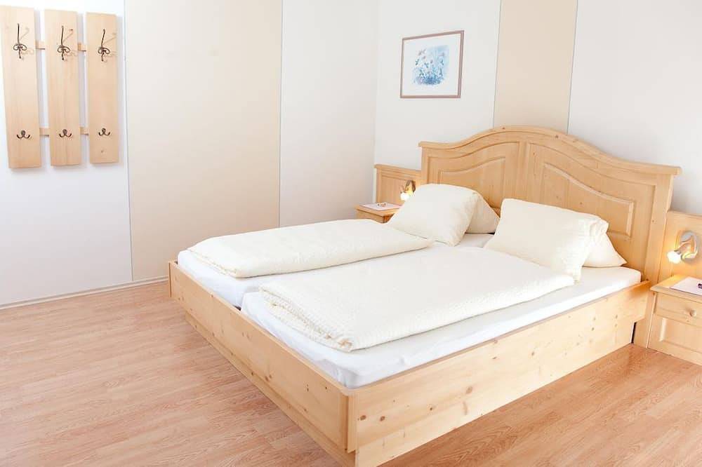 Ganze Wohnung, Apartment 1 - Thermenpension Gigler in Bad Waltersdorf, Steirerland