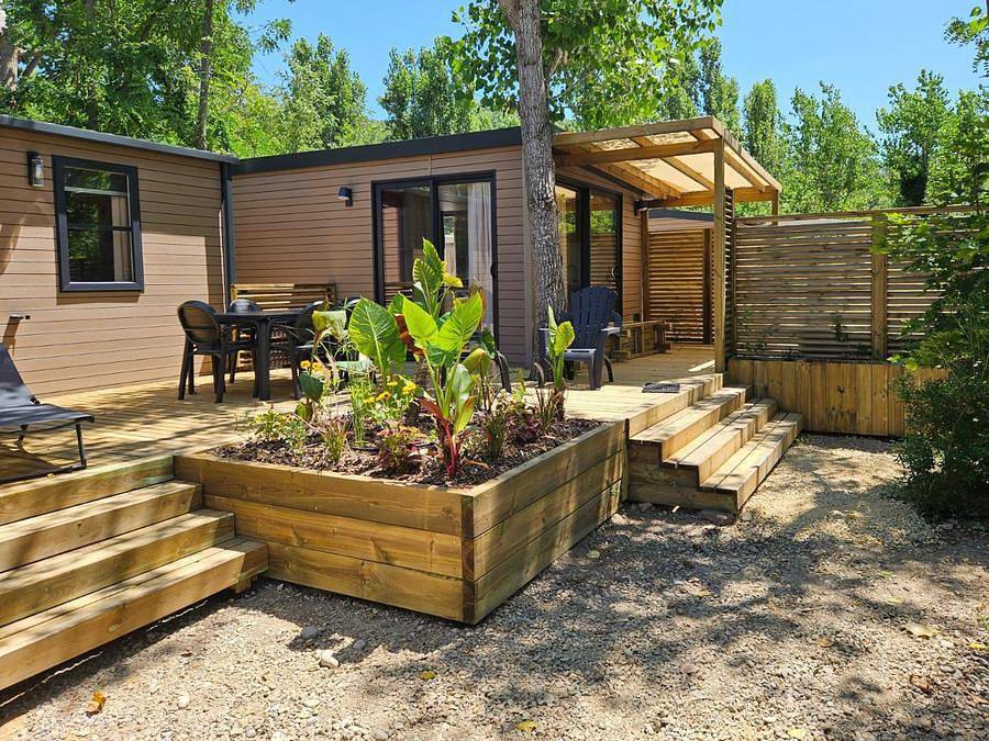Camping Port de Plaisance  - Mobile home 6 persons - Chalet | Ultimate | 3 Bedrooms | 6 Pers. | Raised terrace | Tv in Clohars-Fouesnant, Quimper region
