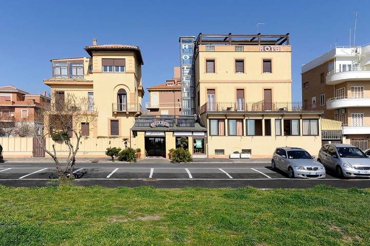 Hotel per 2 persone, con Terrazza e Panorama a Ostia