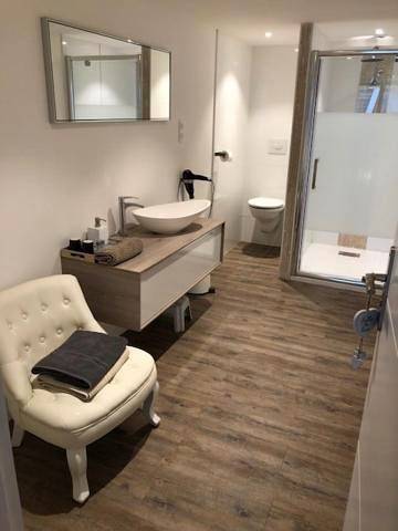 Appartement de vacances pour 5 personnes, avec jardin et vue, animaux acceptés