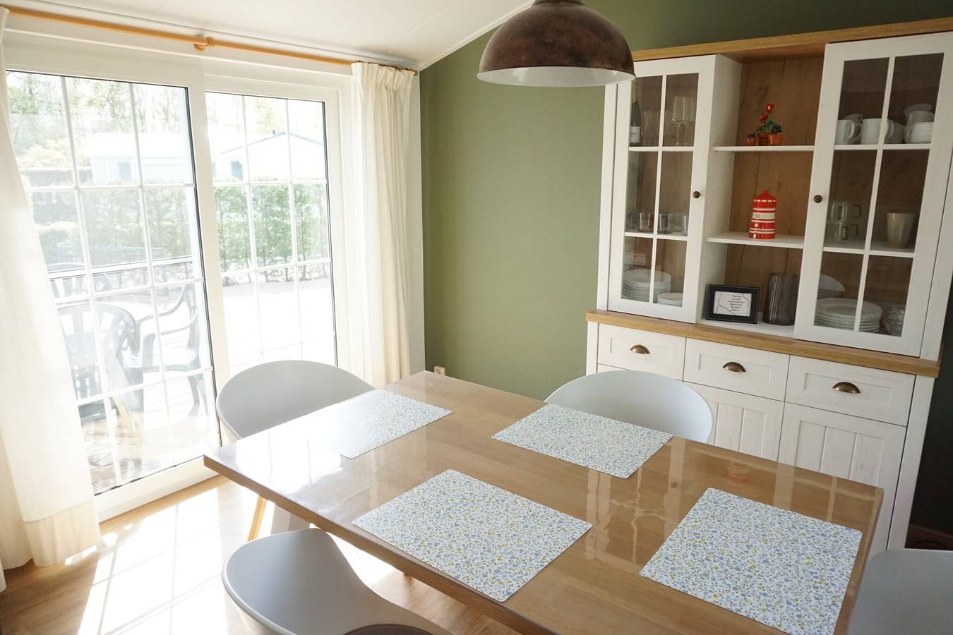 Kustverhuur Zeeuws Vlaanderen — Paarlhof 54 in Groede, Zeeuwse Kust